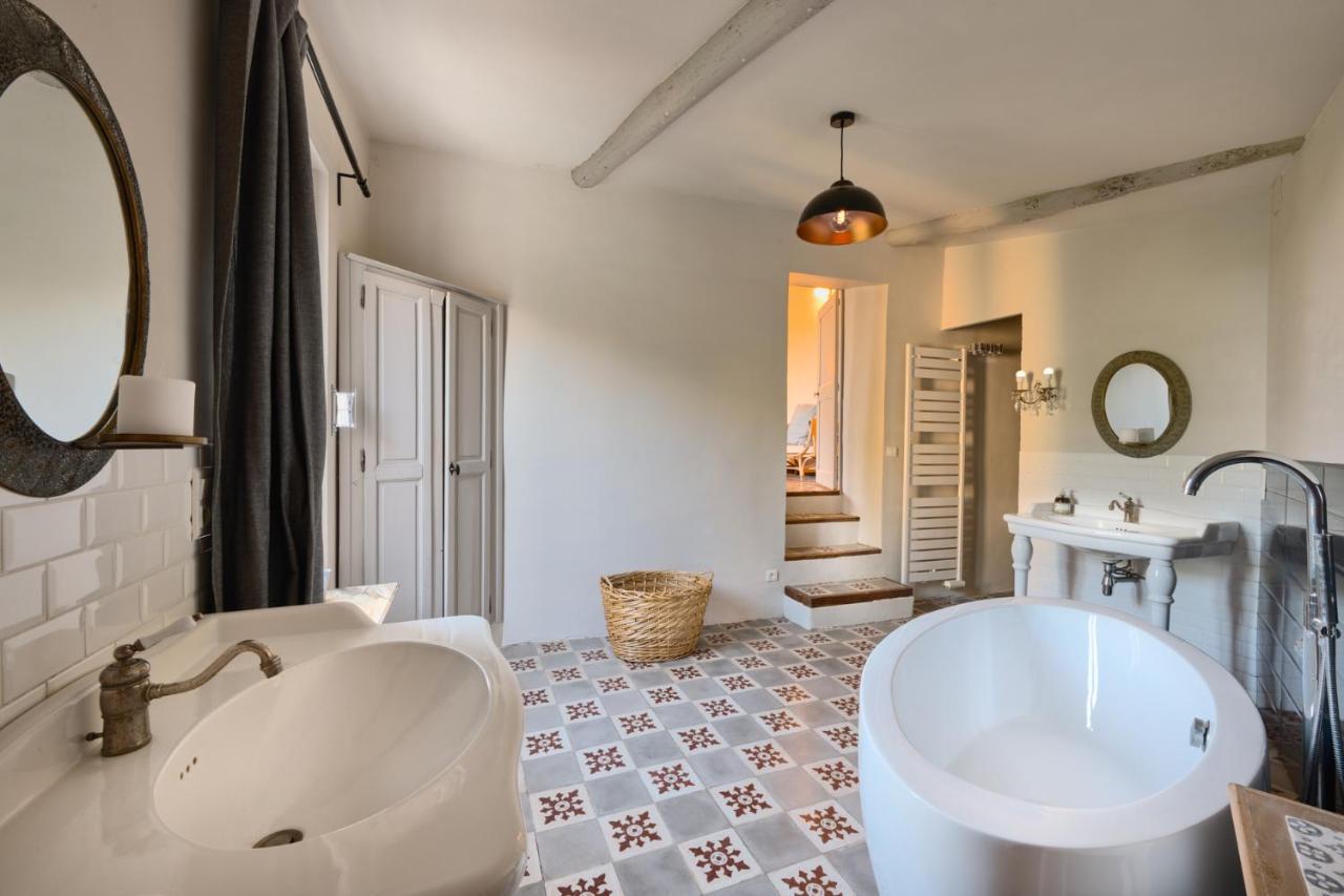 Maison Lou Roucas Bed & Breakfast *